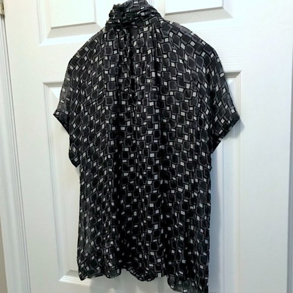 🖤🌹🖤Cute Flowy Zara Check Short Sleeve Blouse - Picture 11 of 13